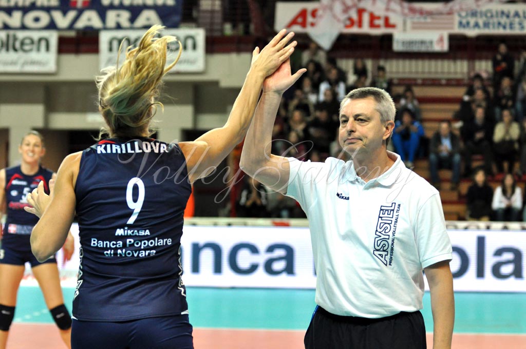 Asystel NO Yamamay (09)